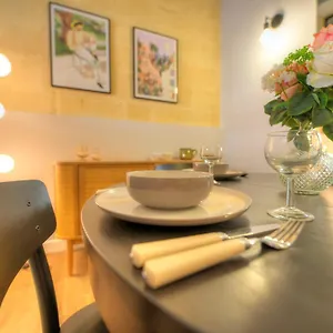 Apartment Beautifully Furnished Flat In The Center Jbal1-1, Valletta